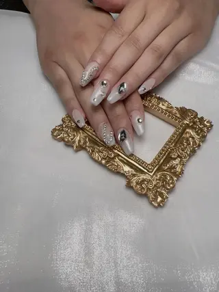 ネイル Anna Yayoi 💫のネイルデザイン