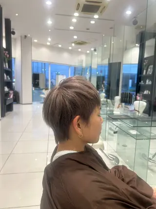ショート EARTH あいかのヘアスタイル
