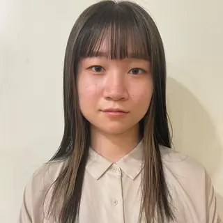 ロング カラー ホリケ アオイのヘアスタイル