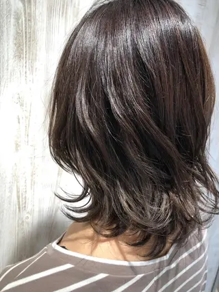 ミディアム カラー チヒョ🦋 韓国hair🇰🇷のヘアスタイル