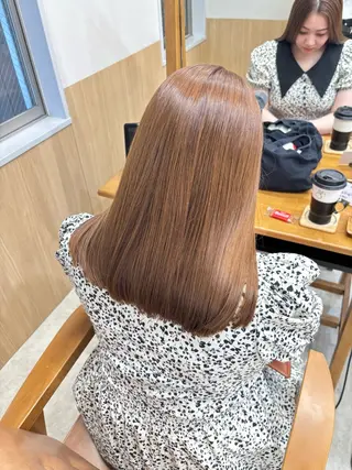 セミロング カラー 松本 琉衣のヘアスタイル