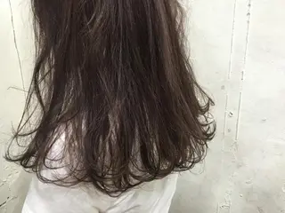 ミディアム カラー せこぐち まいのヘアスタイル