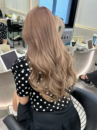 ロング カラー ヘアアレンジ fumika🎀 韓国ヘア×ベージュのヘアスタイル