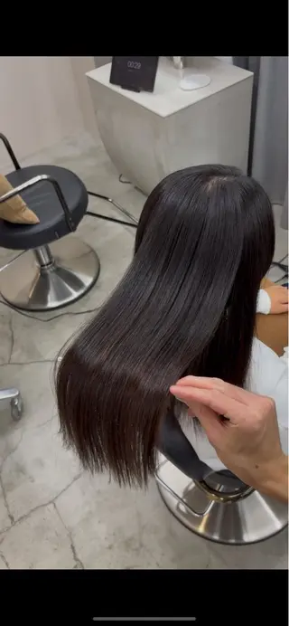 髪質改善ストレート/ 佐々木直輝のヘアスタイル