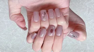 ショート amireux所属・チ まるこのネイルデザイン