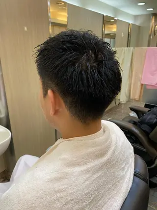 ショート 銀座マツナガ 八重洲店所属・牧野 優太のヘアスタイル