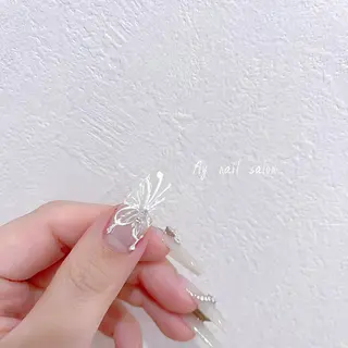 ネイル FLY Nail Salonのネイルデザイン