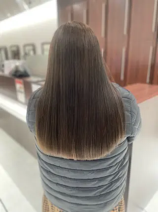 ロング カラー TAYA千葉そごう店所属・【千葉駅南口歩1分】 MAKAのヘアスタイル