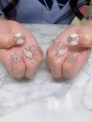 ネイル はな💎ネイル ワンホン、長さ出しのネイルデザイン