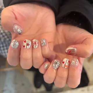 ネイル 栗田 ゆう子のネイルデザイン