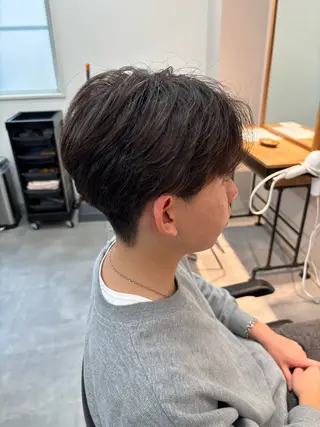 メンズ 千葉駅フェザーパーマ メンズカット保立のヘアスタイル