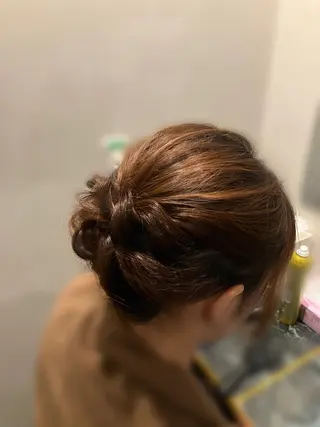 セミロング ヘアアレンジ Jammming🌺 ここあ/ヘアメサロンのヘアスタイル