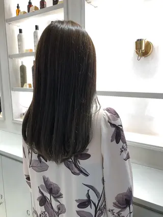 セミロング カラー 天野 涼のヘアスタイル