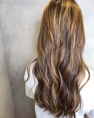 ロング カラー ハイダメージ毛 縮毛矯正のヘアスタイル