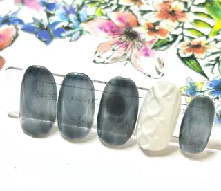 ネイル ゆうちゃんカット専門店所属・ゆうちゃんネイル フィルイン対応サロンのネイルデザイン