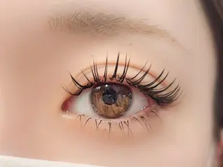 マツエク・マツパ cilmeiliシルメイリー所属・シルメイリーHARU /束感/韓国まつ毛のマツエク・マツパデザイン