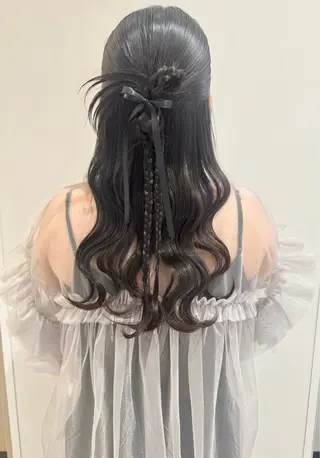セミロング ヘアアレンジ ダブルカラー指名数 No.1🥇RIKOのヘアスタイル