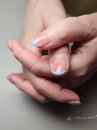 ネイル ラヴィアン ローズのネイルデザイン