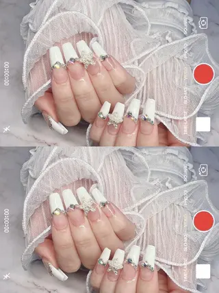 ネイル ちゅるんネイル🪄 耳ツボジュエリー🔗のネイルデザイン