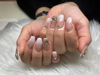 ネイル SOARE🤍 🤍のネイルデザイン