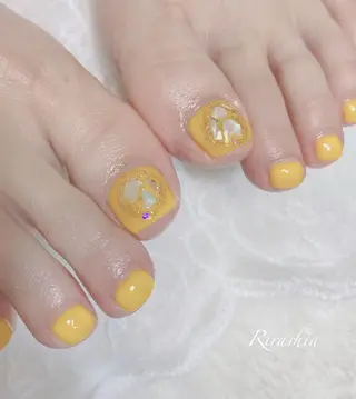 ネイル うる艶♡透明感ネイル Rirashiaのネイルデザイン