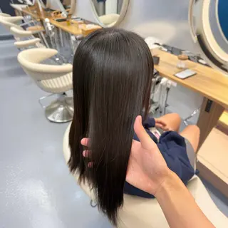 セミロング 艶ハイトーン/ 颯一朗のヘアスタイル
