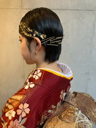 ショート ヘアアレンジ i MA ヘアスタジオ所属・勝野 麻美のヘアスタイル