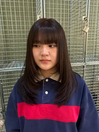 セミロング カラー 高野 春菜のヘアスタイル