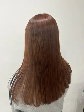 ロング カラー Plug所属・薮内 かえでのヘアスタイル