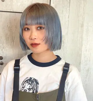 ショート カラー ベージュ/透明感/ 桃子のヘアスタイル