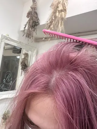 ミディアム カラー cinq PROJECT所属・ミルクティーベージュ /三村克彦のヘアスタイル