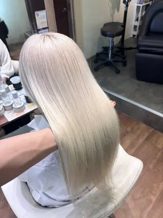 ロング カラー ブリーチ特化/透明感 カラー森山陽向のヘアスタイル