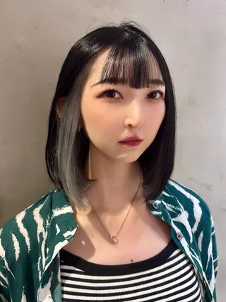 ミディアム ayumi .のヘアスタイル
