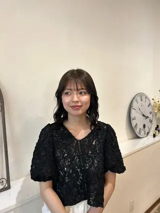 ミディアム セットアップ所属・set-up manakaのヘアスタイル