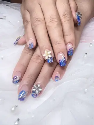 ネイル MIKIネイル サイロン蕨店のネイルデザイン