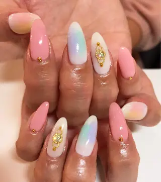 ネイル ヴィプラス所属・和田 さやのネイルデザイン