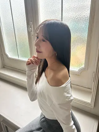 ロング カラー Rina🎀 艶髪モテベージュのヘアスタイル