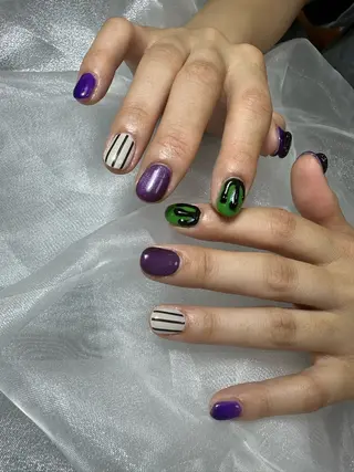 ネイル 12 designのネイルデザイン