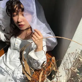 ミディアム カラー ヘアアレンジ 圧倒的透明感カラー nana🦕のヘアスタイル