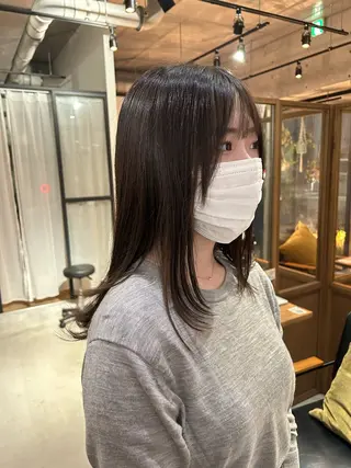セミロング FERIA池田店 瀧本岬のヘアスタイル