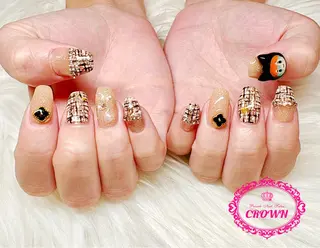 ネイル CROWN プライベートサロンのネイルデザイン