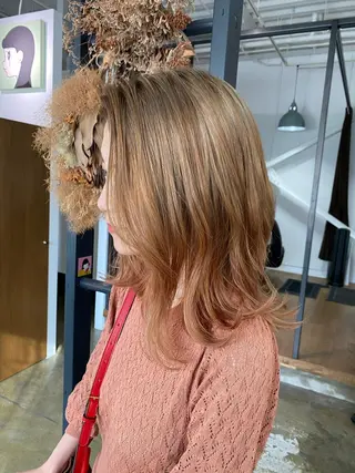 セミロング カラー MR.GOOD MORNING所属・MR.GOOD MORNINGフジイのヘアスタイル