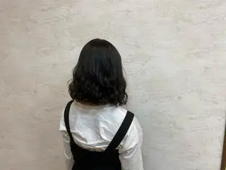 ミディアム ALLY/ あゆみのヘアスタイル