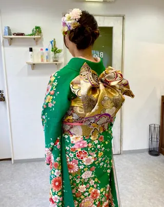 ロング 🌟ROUGE 🧸おびつななみのヘアスタイル