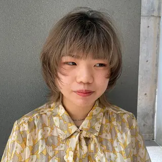 ミディアム Aust hair Stella新宿所属・Yuki☺︎パーマ レイヤーカットウルフのヘアスタイル
