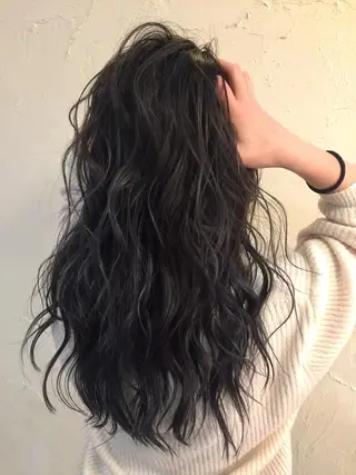 セミロング カラー 韓国レイヤー外国人風 透明感カラー髪質改善のヘアスタイル