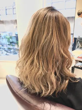 ロング カラー Ling K所属・古川 華那のヘアスタイル