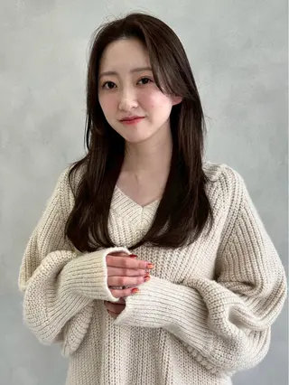 ロング 栁澤 風花のヘアスタイル
