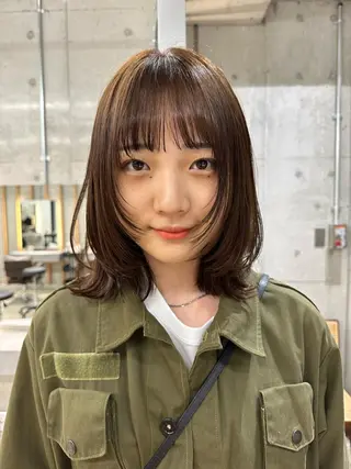 ミディアム 鈴木 真司のヘアスタイル
