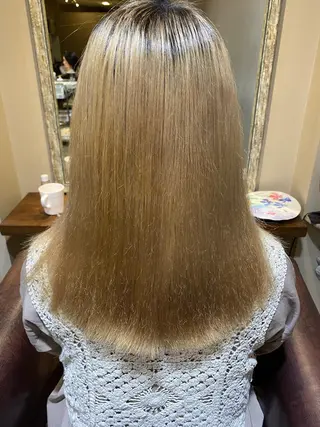 セミロング hair moija所属・宮成 佑介のヘアスタイル